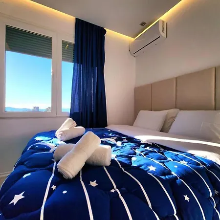 Rooftop @skanderbeg Square W/ 24h Check In * Τίρανα